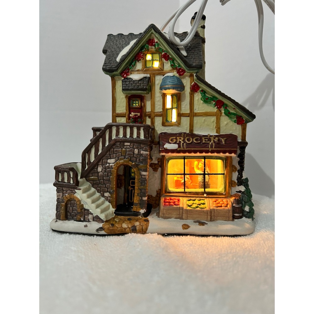 Heartland Valley Village Grocery Store Lighted Christmas House Ceramic O'Well